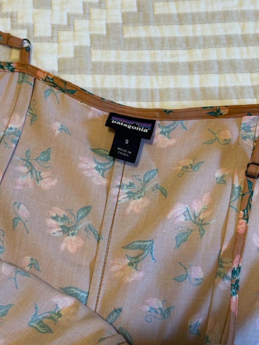 Patagonia Floral Jumpsuit - Picture 5 of 5